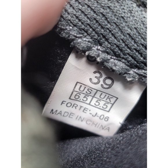 Forte Men Black Bike Cycling Shoes Medium Cleats Size EU 39, US Size 6.5 - Picture 2 of 11